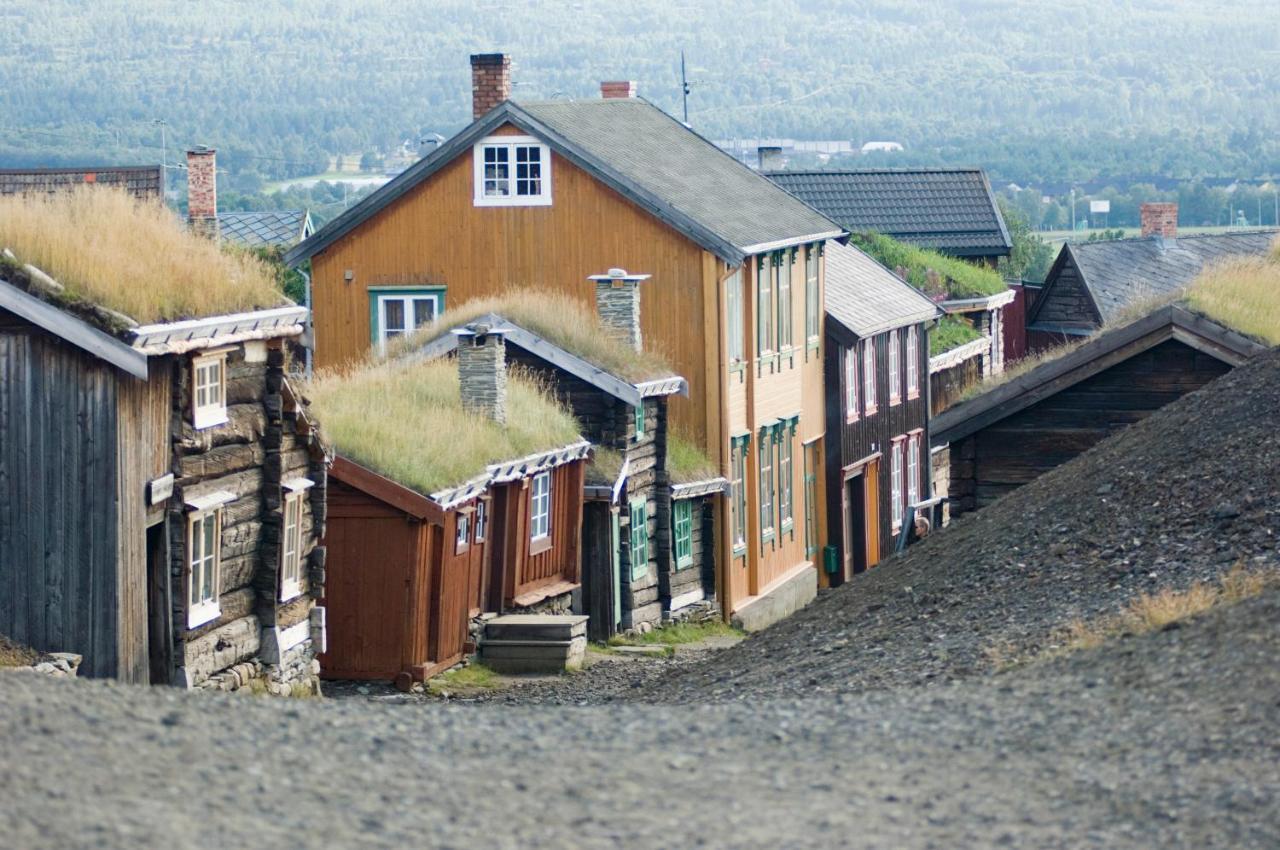 Roros Hotell - Bad & Velvaere Bagian luar foto