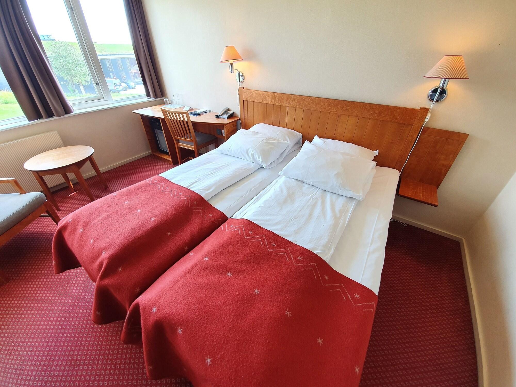 Roros Hotell - Bad & Velvaere Bagian luar foto