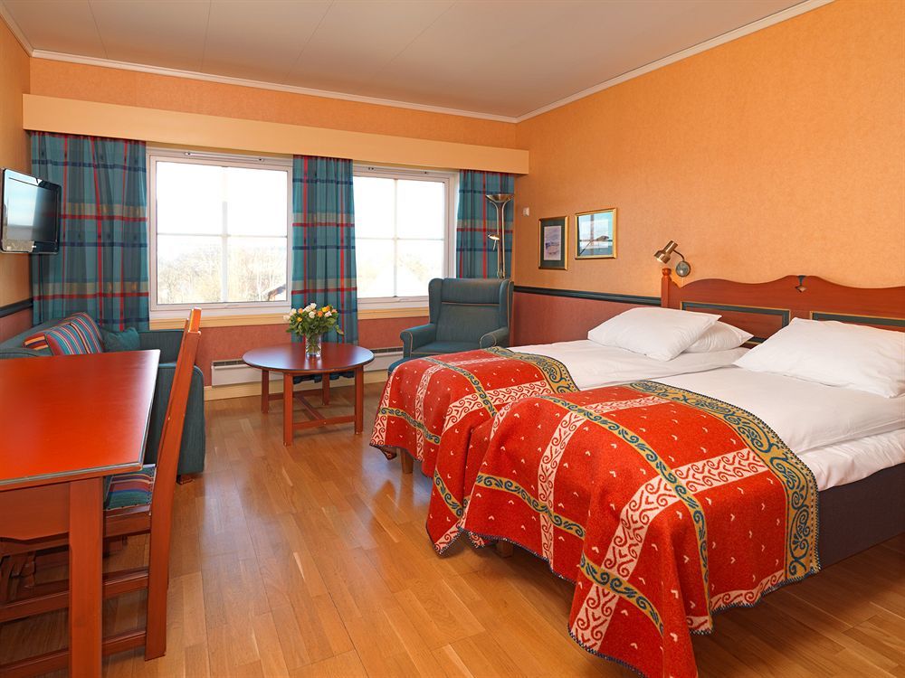 Roros Hotell - Bad & Velvaere Bagian luar foto